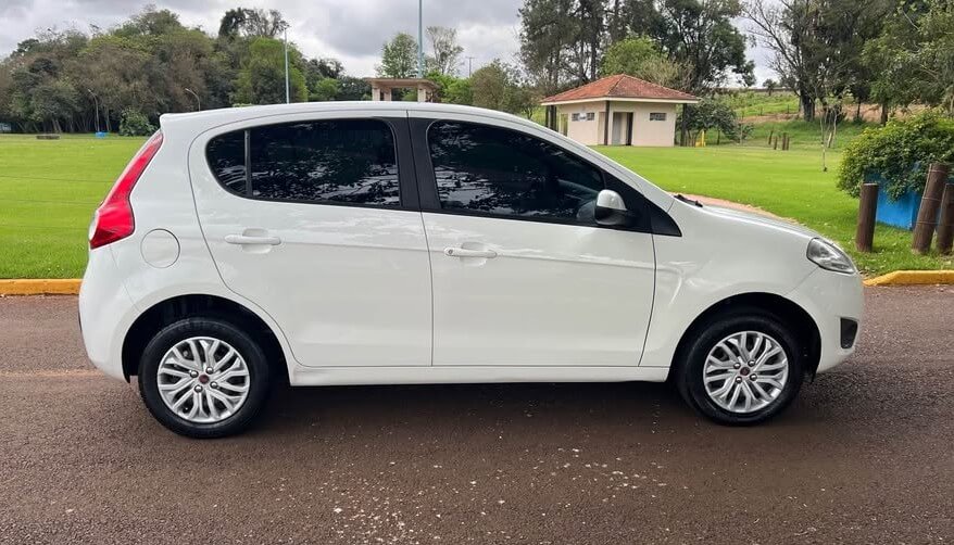 Fiat Palio Attractiv 1.0 Flex - foto 4
