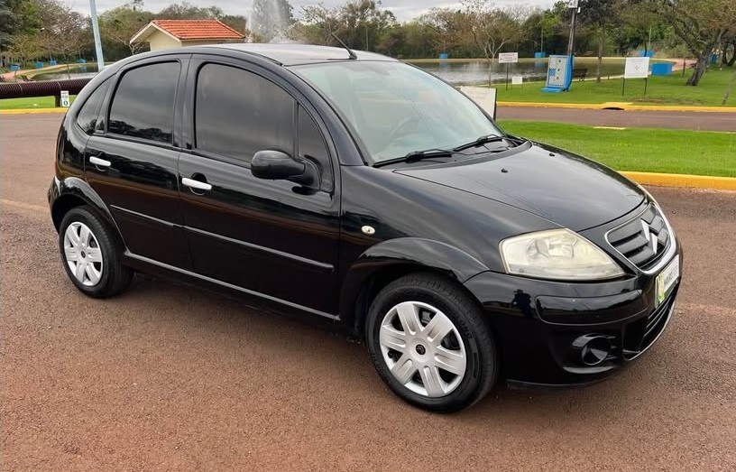 Citroën C3 Exclusive 1.4 Flex - foto 6